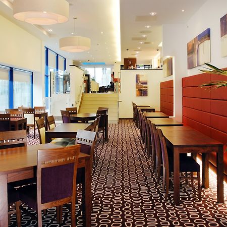 Holiday Inn Express London Golders Green, An Ihg Hotel Finchley Restaurante foto